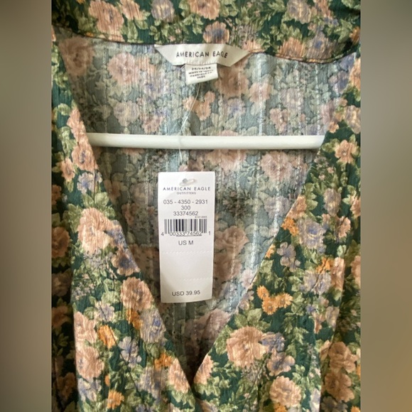 American Eagle Floral V-Neck Wrap Top M - Picture 2 of 3